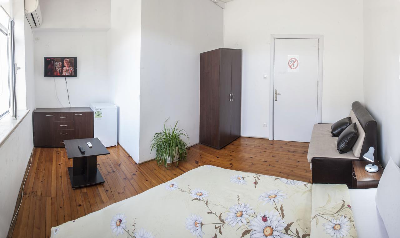 Sofia Central Guest Rooms Екстер'єр фото
